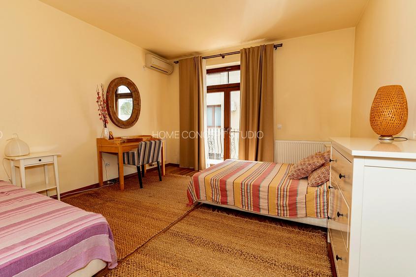 Vila cu PISCINA acoperită, zona centrala în Periș - 39