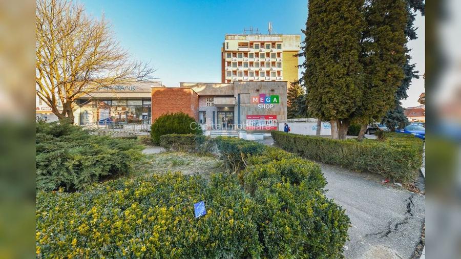 De vanzare Hotel, nefunctional, 70 camere + teren 3590 mp, Dej┃ - 22