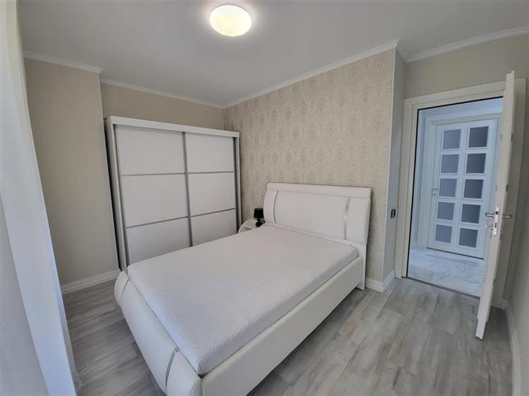 Apartament 3 camere ROYAL TOWN