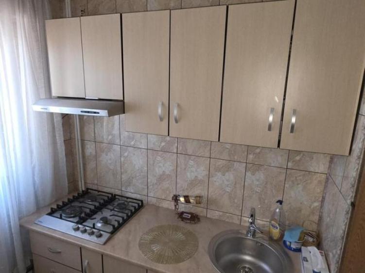 Iancului / Elev Stefanescu /  bl 1980 / 5 min Metrou /