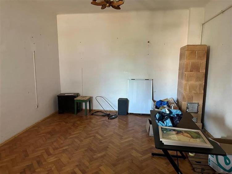 Casa in curte comuna