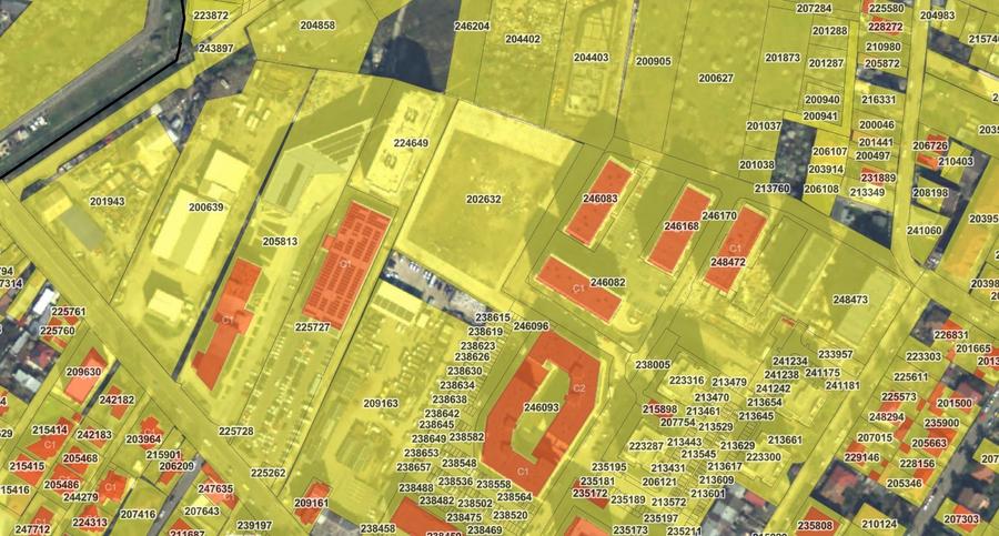Militari, str. Stupca 37-47, apa si canalizare trase, inconjurat de blocuri P+10