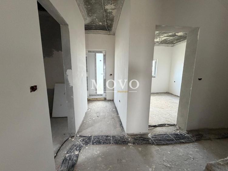 Duplex despartit cam tehnica | 5 camere | Toate utilitatile | 2 bai |