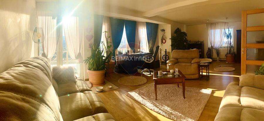 Vilă unicat în Borhanci – atmosferă de vacanță, apartament independent - 12