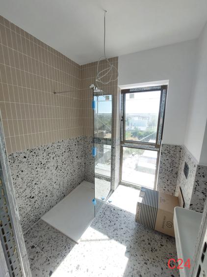 Apartament spatios cu 2 camere si 2 balcoane - SISESTI - NOU