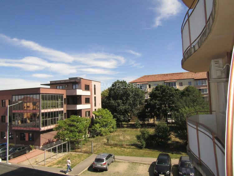 De închiriat apartament 2 camere + living | Sibiu, zona Cedonia, str. Roșiorilor - 31