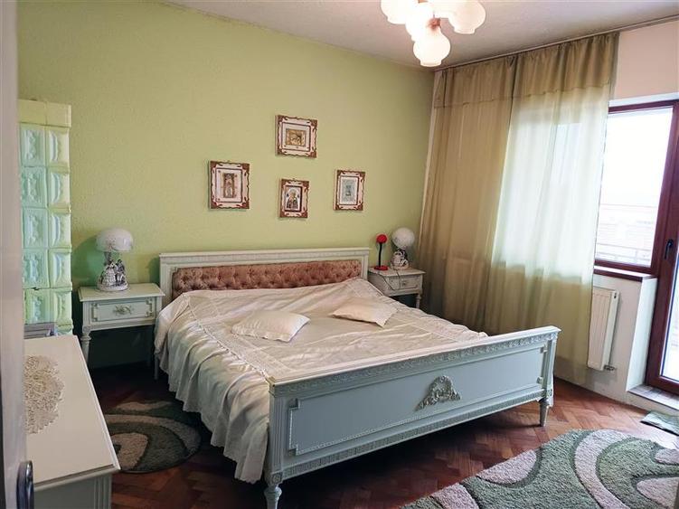 Casa cu teren 315 mp – Moldova Veche, jud. CS