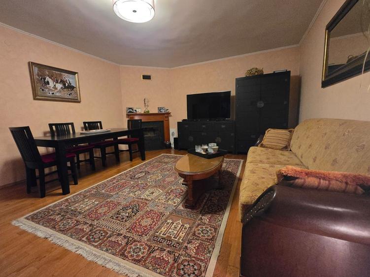 Casă Renovată cu Grădină | 227 mp | 3 Terase | 3 Dormitoare | Milcov
