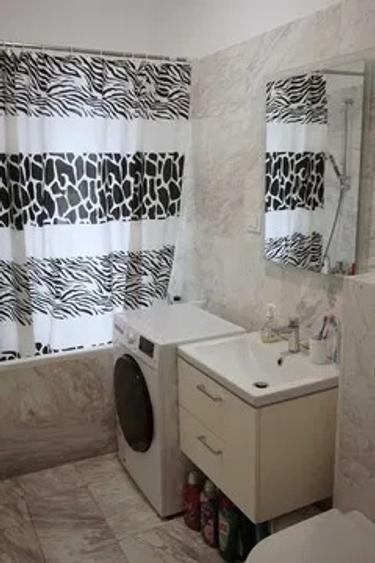 Apartament cu 3 camere, decomandat, zona Copou