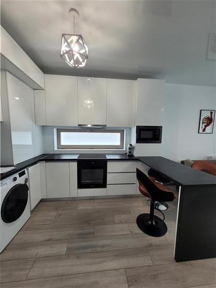 Apartament Premium cu Terasa Superba si Loc de Parcare, Plus Boxa la Subsol, Mam