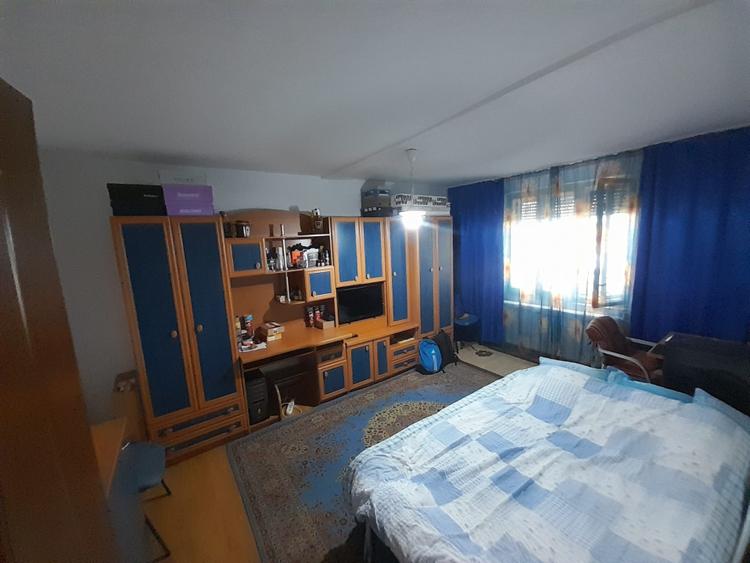 Apartament 4 camere,Parter,zona Imparatul Traian