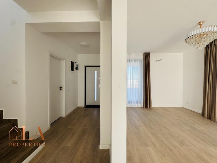 Casa individuala 4 camere | Panouri fotovoltaice 5kw | Domnesti