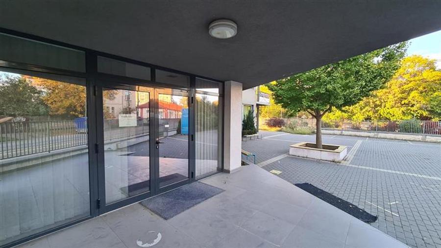 EXCLUSIVITATE! Cladire moderna de birouri, zona semicentrala
