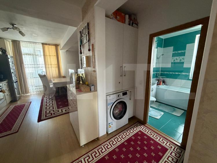 Apartament cu 3 camere, 61 mp, zona Terra