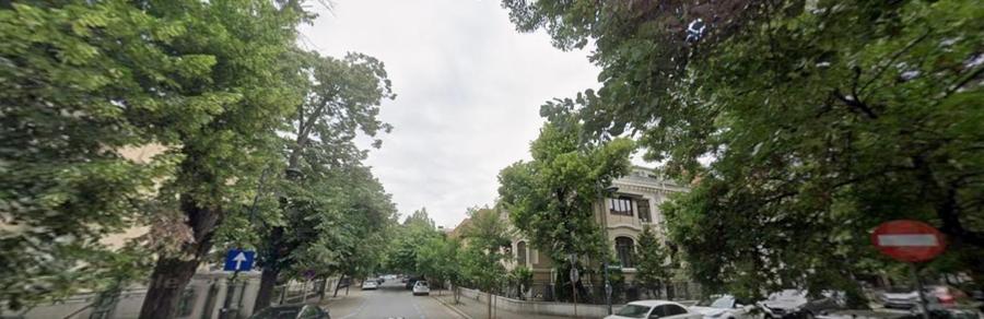 Parter in vila interbelica - Capitale