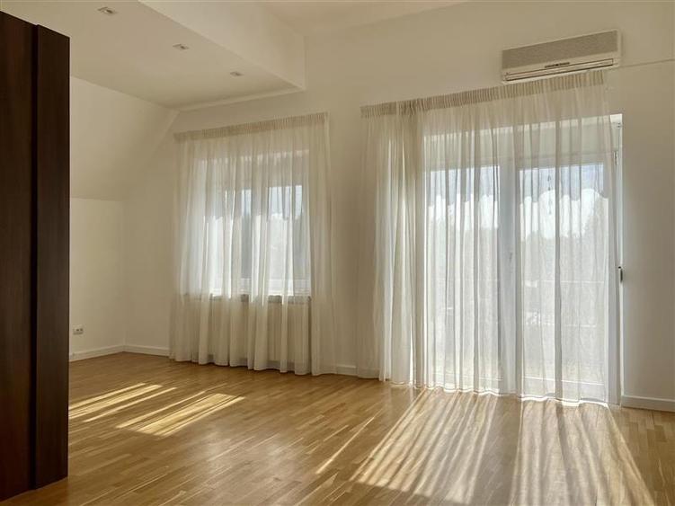 Vila premium in ansamblu superb | Iancu Nicoale - British School