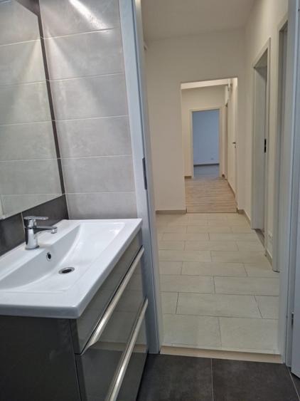 Apartament 3 camere de vanzare | Exigent Plaza | Militari