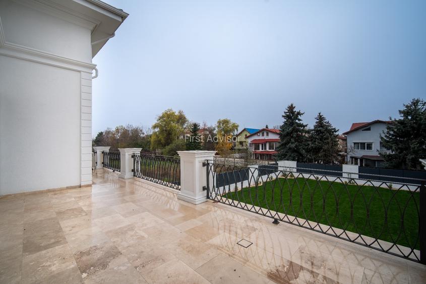 Vilă Exclusivistă în Pipera | 530 mp Utili | Teren 1.000 mp | 12 Camere | Person - 8