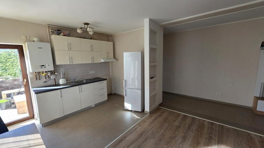 Apartament 3 camere | 56 mp + balcon 10 mp | Dumbravita Central