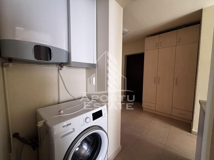 Apartament cu 3 camere de vanzare, decomandat, Tipografilor, Timisoara