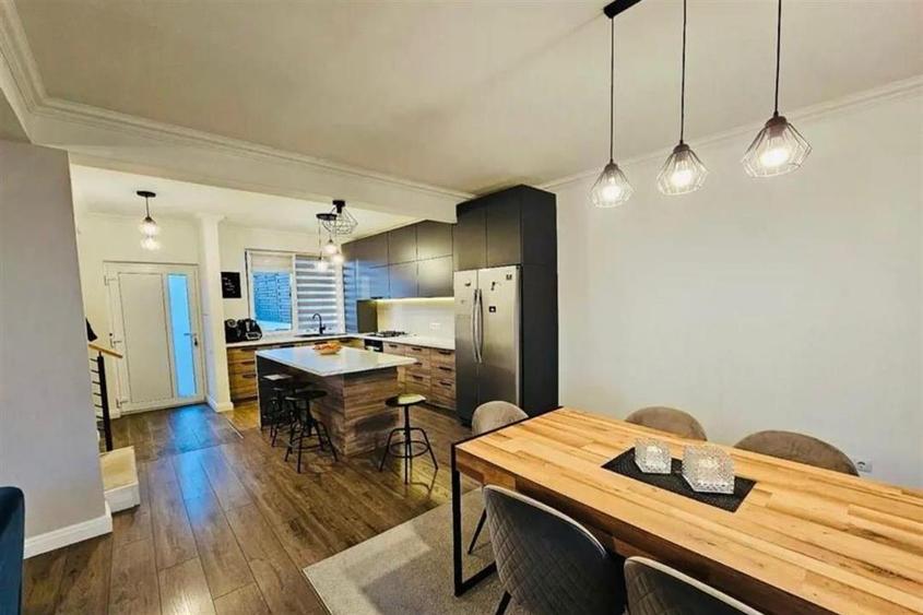 ALZZA REAL ESTATE – Casa duplex de inchiriat zona Voronet, Cluj-Napoca