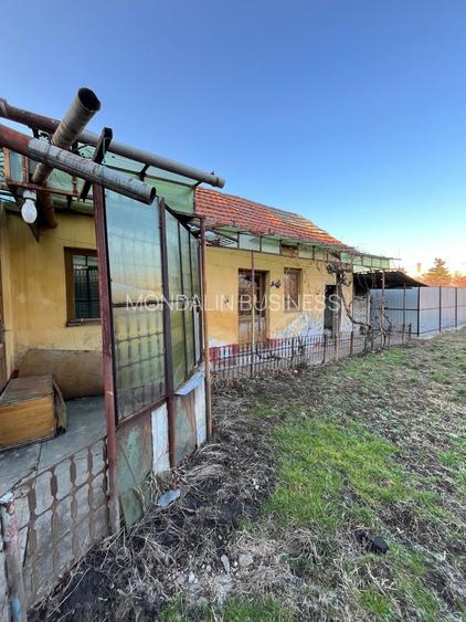 Casă cu 5 camere, acces auto, gaz, central, Salonta, Bihor. - 12