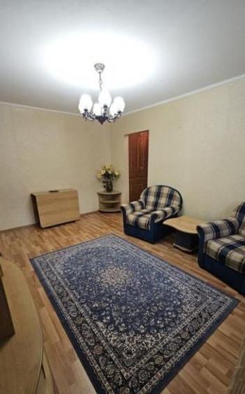 APARTAMENT 3 CAMERE SEMIDECOMANDAT CONFORT 1 ZONA FAR