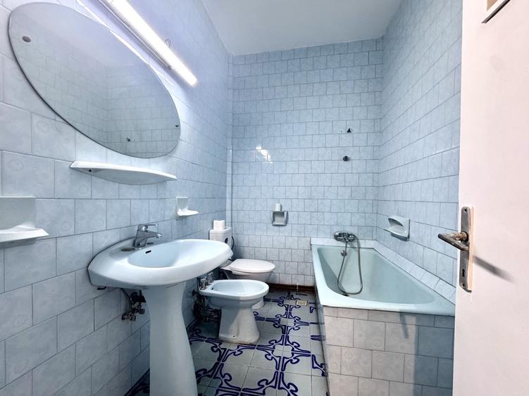 Apartament spațios într-o vilă, cu 2 garaje și terase – zona Iosefin