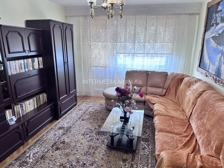 APARTAMENT 3 CAMERE I DECOMANDAT I 65 MP I MOBILAT CETATE BULEVARD - 11