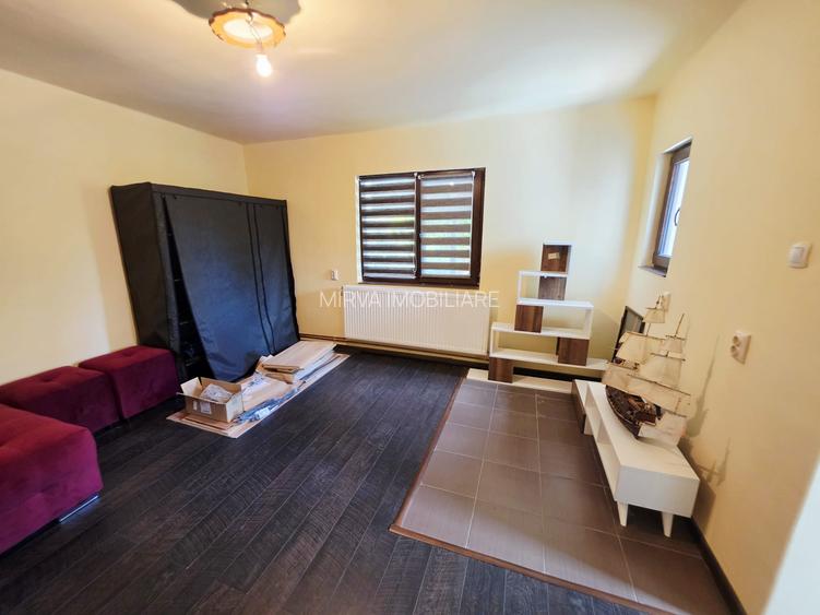Casă renovată cu 6 camere, teren 557 mp – Berceni, Prahova - 48