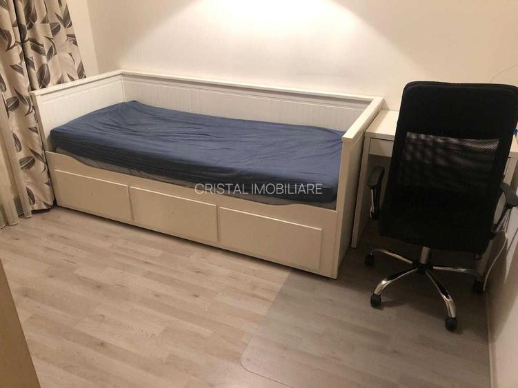 3 camere decomandat, centrala proprie, parcare, etaj 1 - 4