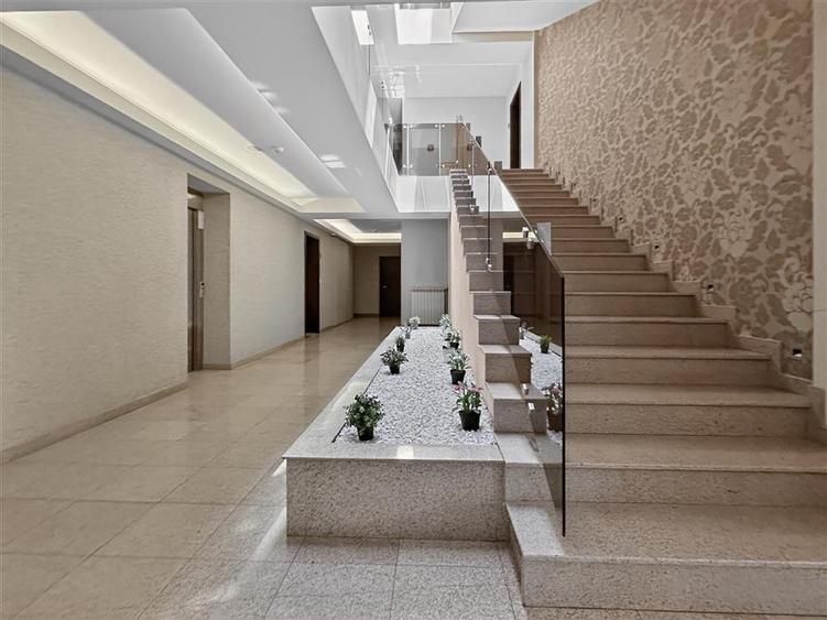 Inchiriere Apartament cu 3 camere Rovere - Erou Iancu Nicolae