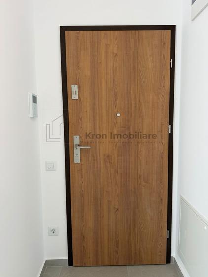 Apartament 2 camere finalizat, intabulat, etaj intermediar, cart.Tractorul, Sud
