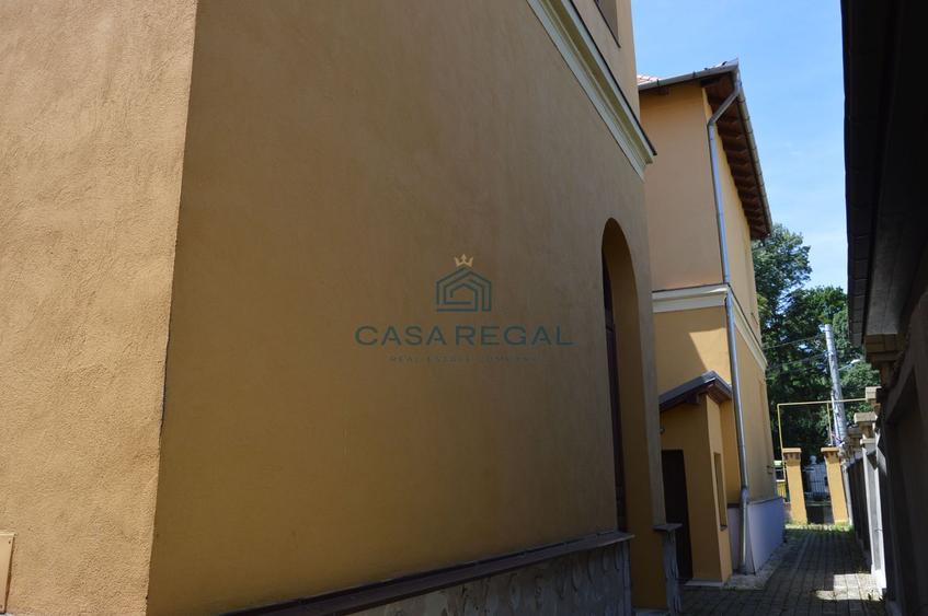 Cladire 4 nivele in centrul istoric