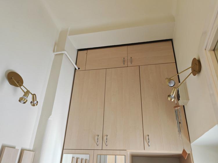 Apartament 3 camere liber la vanzare zona Piata Sfatului