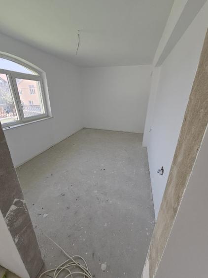 Casa individuala, 130 mp, Garaj, teren 380 mp, zona Dezmir