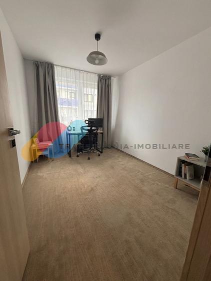 Apartament mobilat- utilat, 75 mp utili, 3 camere, zona Metro