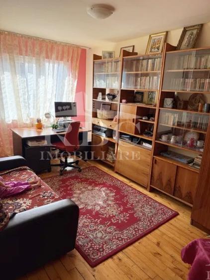 Apartament 4 camere la etaj intermediar in Manastur zona Nora