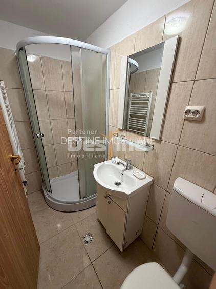 Casa cu 6 unitati, doua locuri de parcare si curte, pozitie excelenta- AFI Mall - 9