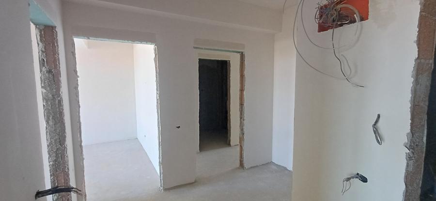 Ap 2 camere DECOMANDAT, 2 lifturi, INCALZIRE IN PARDOSEALA, PREDARE SEPTEMBRIE