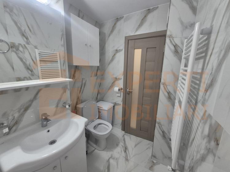 Apartament de închiriat – 2 camere decomandat, zona Dacia, proaspăt renovat