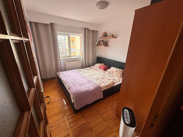 Apartament 4 camere 78mp etaj 3/4 - Marasti