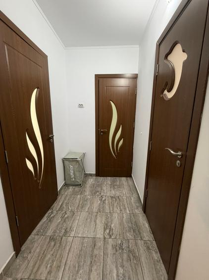 Calea Victoriei, 2 camere dec, et.3, balcon, bloc termoizolat,  zona linistita