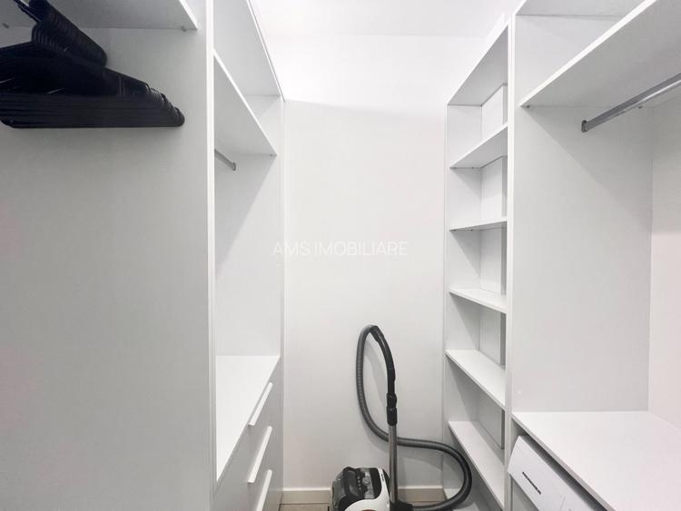 NOU / SUPERB /  MOBILAT SI UTILAT - 16