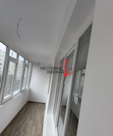 3 camere semidecomandat, renovat Vatra Luminoasa