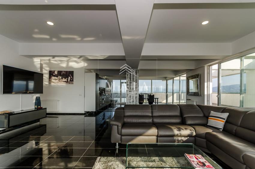 Penthouse 244 mp, et 17 , 3 camere, Prelungirea Bld Mihai Viteazu