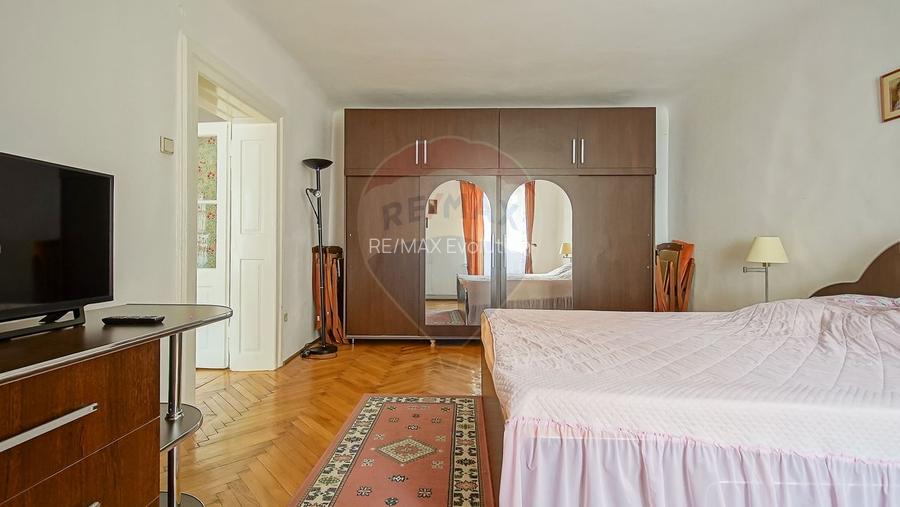 APARTAMENT ISTORIC 110 MP CU POD SI VEDERE SPRE STRADA REPUBLICII - 10