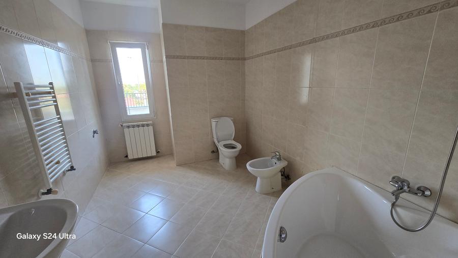 Apartament 3 camere | 226,84 mp total | Două terase | DN1 – Săftica