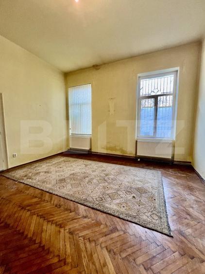 Apartament 110mp 3 Camere Tavan Inalt Semicentral Pta Abator