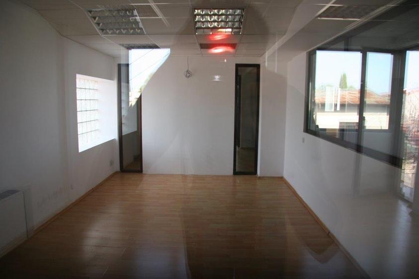 Spațiu Birouri | Clădire Office | Grivița | Metrou 4 Min | Terasă